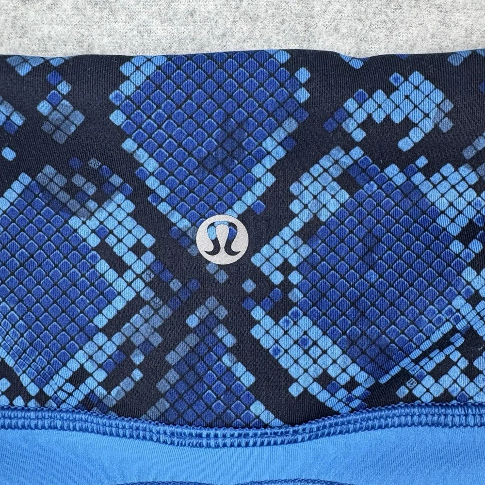 Lululemon Leggings Sz 12 All The Right Places Crop Pipe Dream Blue ziggy Snake
